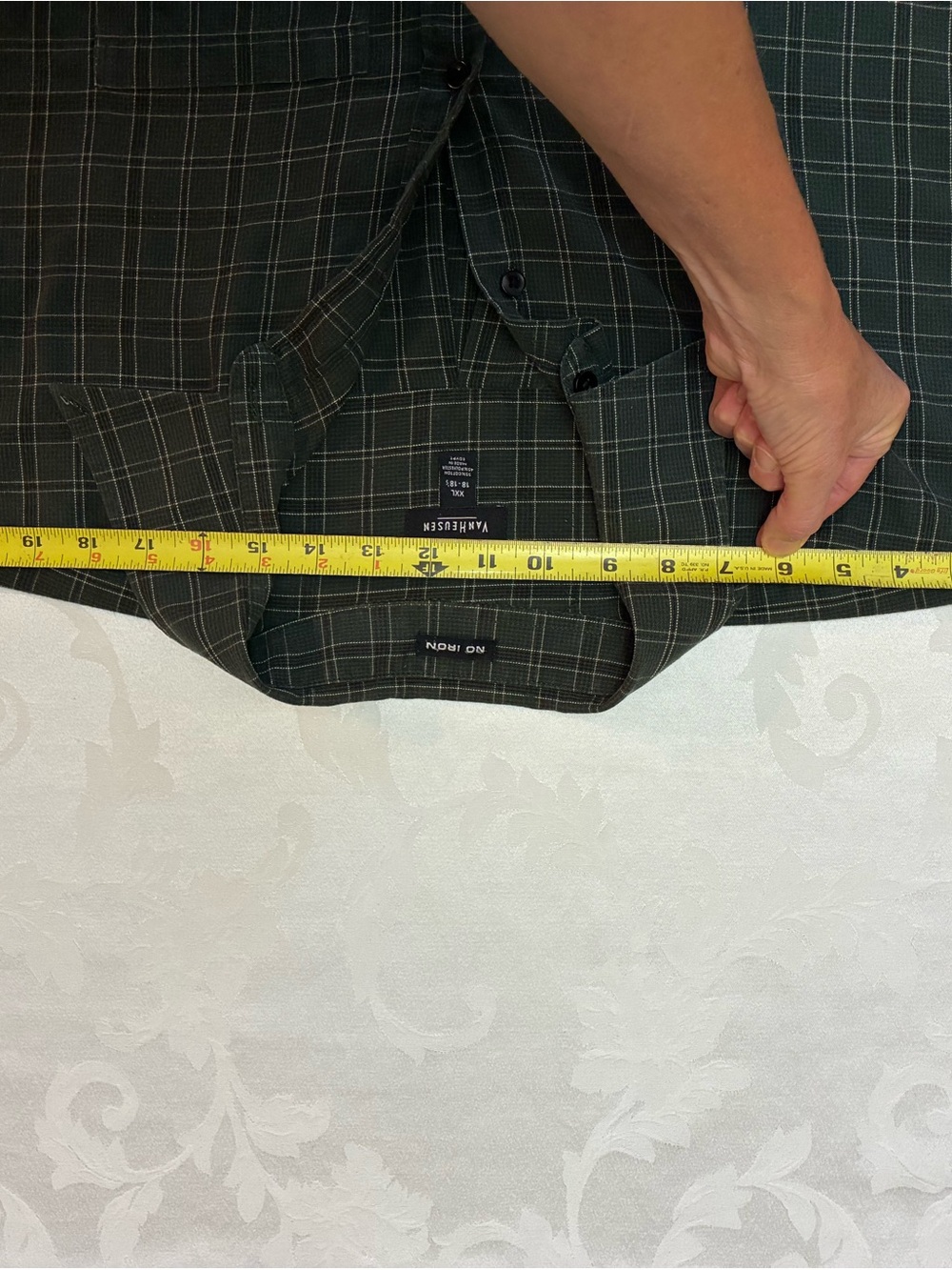 Men’s Van Heusen Dark Green/Black Plaid Button-Down No Iron Shirt, XXL